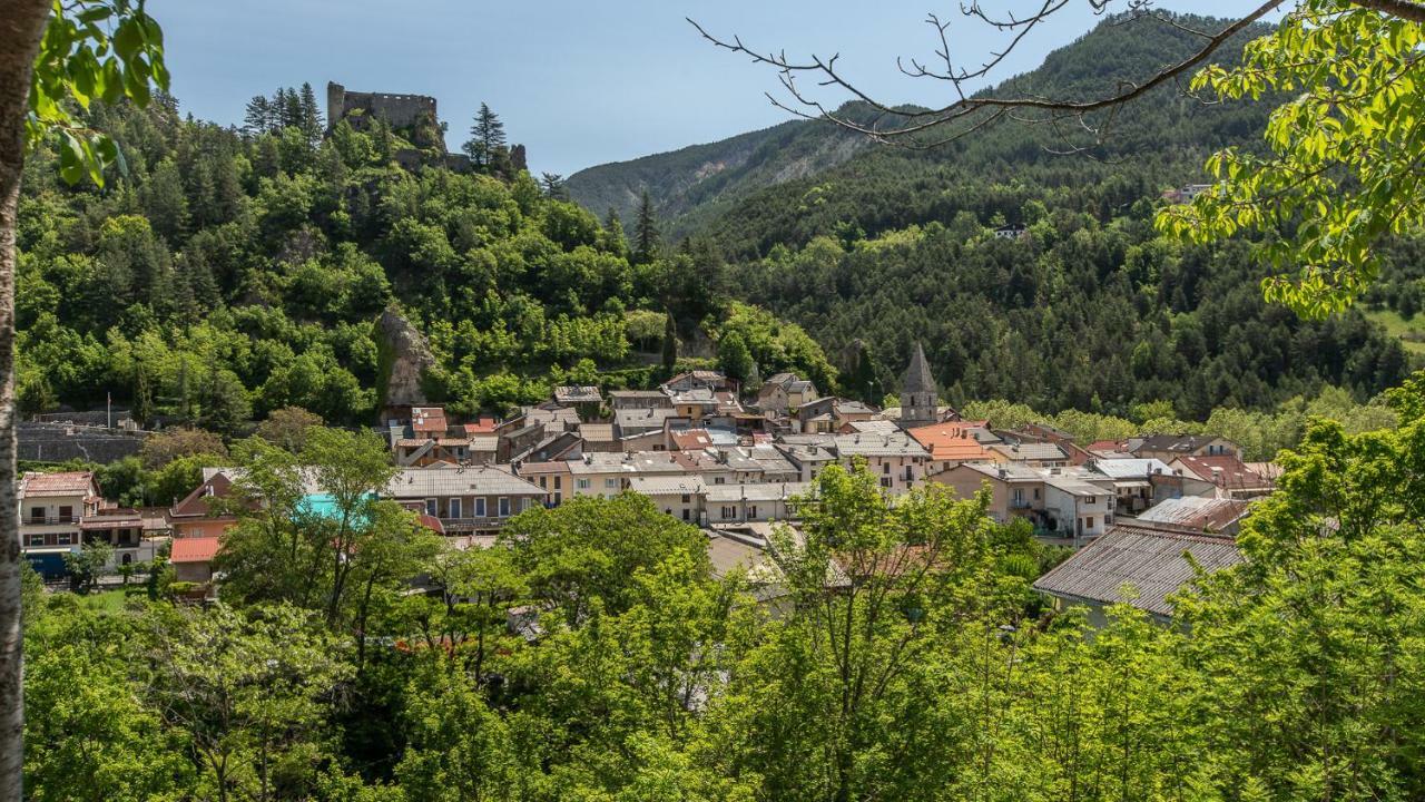 Vacancéole - Résidence Les Gorges Rouges Guillaumes Esterno foto